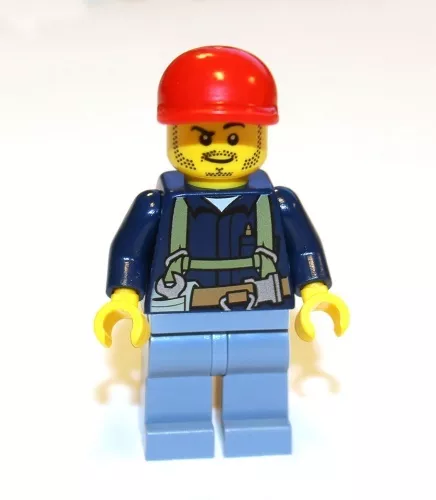 cty333 - LEGO bányász minifigura sötétkék ingben és piros sapkában