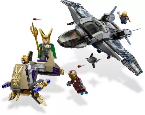 6869 - LEGO Superheroes Quinjet Aerial Battle
