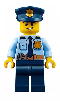 cty743 - LEGO City rendőr minifigura, jelvényes sapkában